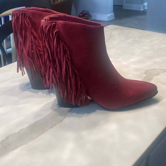 ASHRO Fringe Booties - Picture 10 of 15